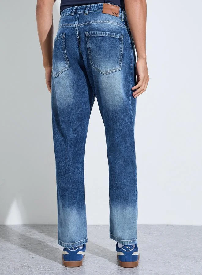 Styli  Blue Mid Washed Relaxed Fit Denim Jeans for Men | Best Price UAE