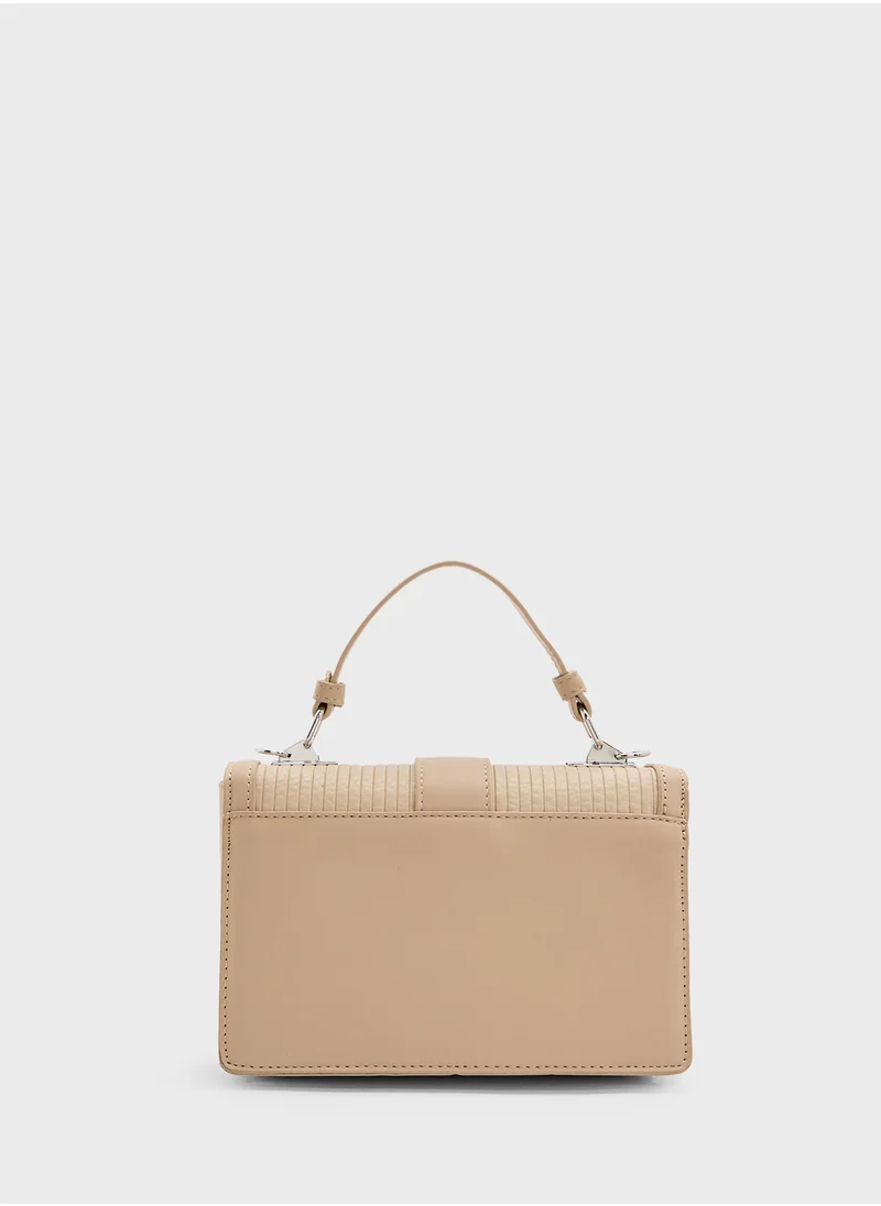 ايلا Crossbody Flap Satchel
