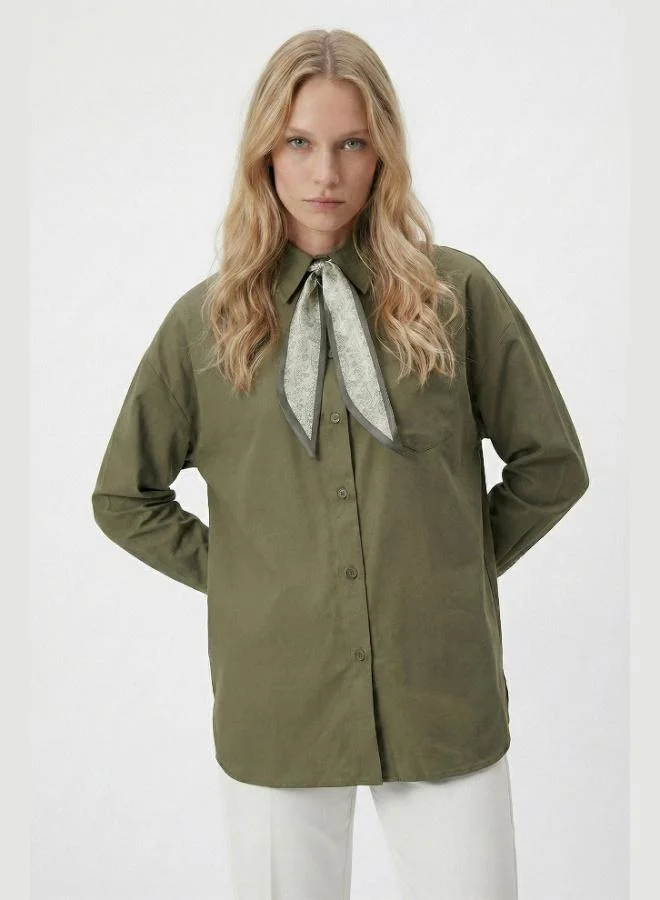 ليلا قميص نسائي بياقة كلاسيكية بقصة مريحة مع تفاصيل وشاح وجيب صدر