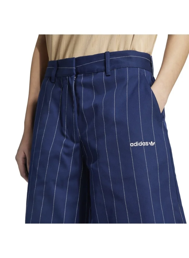 adidas شورت أزرق مخطط PINSTRIPE SHORT للنساء من أوريجينالز