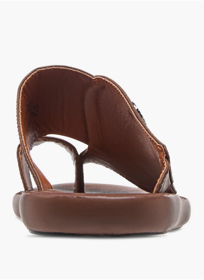 Al Waha Men's Textured Slip-On Arabic Sandals with Toe Loop Detail  - Image 4