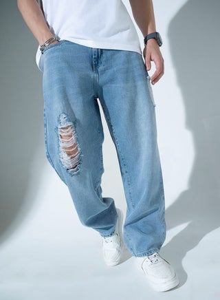 Blue Relaxed Fit Jeans for Men, Slash Knee Design - pzsku/Z05106B25D29EBA48065CZ/45/_/1720866837/987c84e0-bdca-4ea1-95e2-03d9342e6462