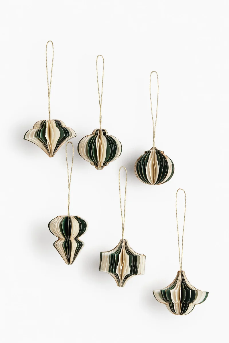 اتش اند ام ورق زينة الكريسماس- عبوة من 6 قطع