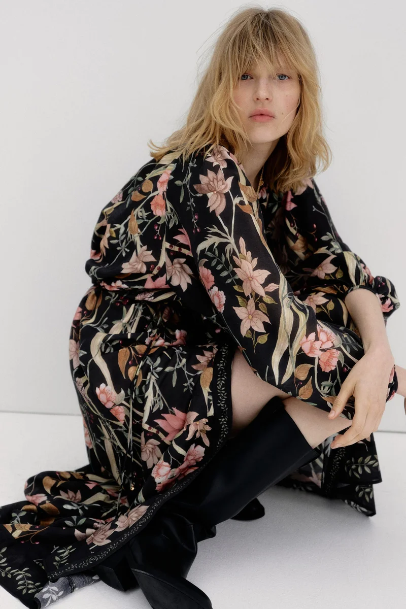 اتش اند ام فستان فضفاض بحزام قابل للربط