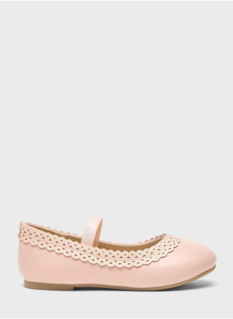 shoexpress Kids Slip Ons Ballerinas