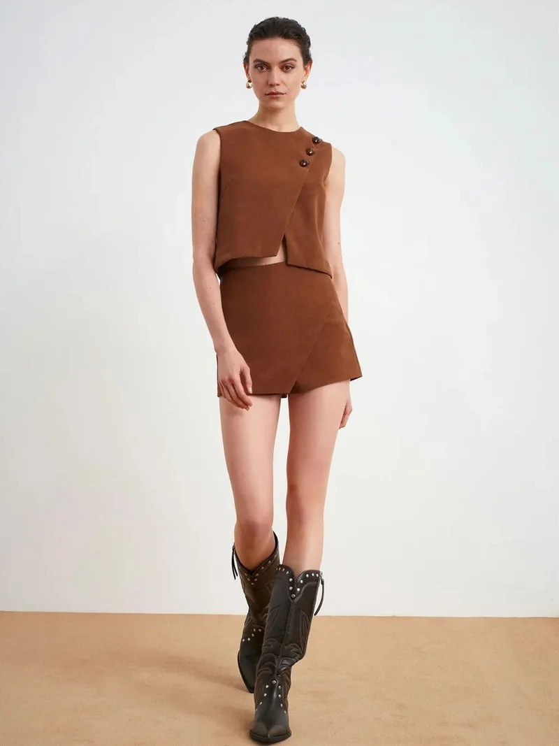ديلفين Dilvin Mid-Waist Faux Leather A-Line Mini Skirt
