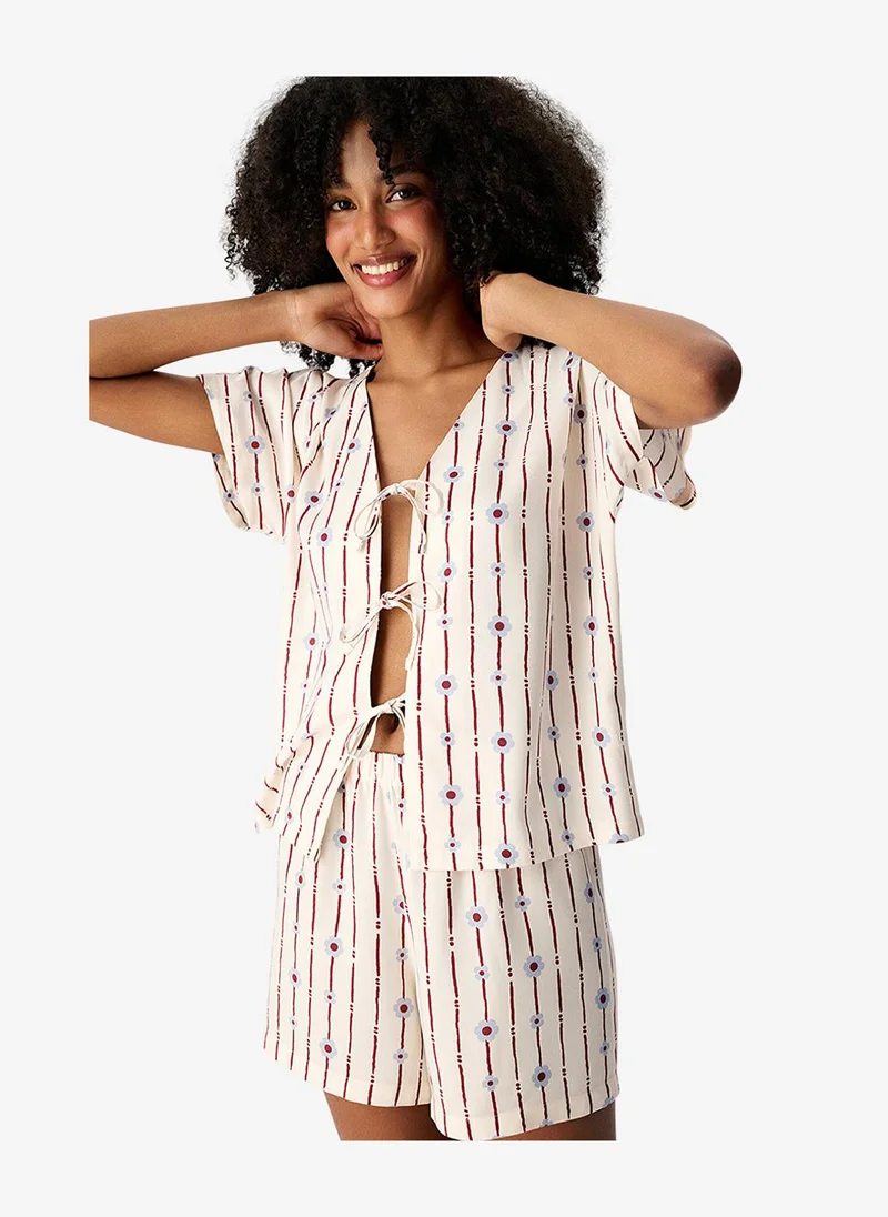 بنتي Women Floral Bliss Short Sleeve Shorts Multicolour Set