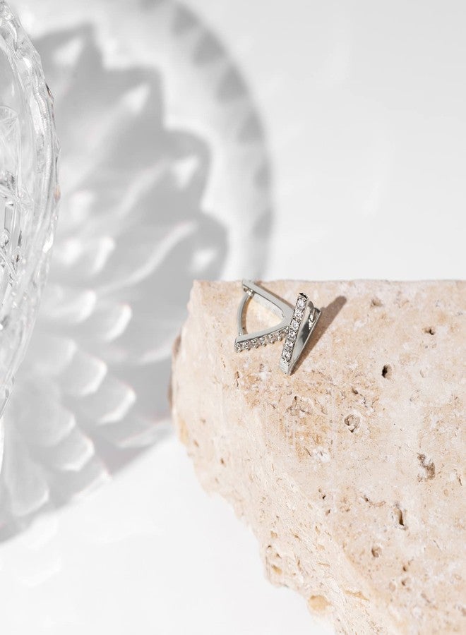 بافوا أقراط PAVOI مطلية بالذهب عيار 14 قيراطًا، مصنوعة من الفضة الإسترليني عيار 925، بتصميم على شكل حرف V، مرصعة بالزركونيا المكعبة، أقراط حلقية صغيرة للنساء مطلية بالذهب الأبيض. - Image 3