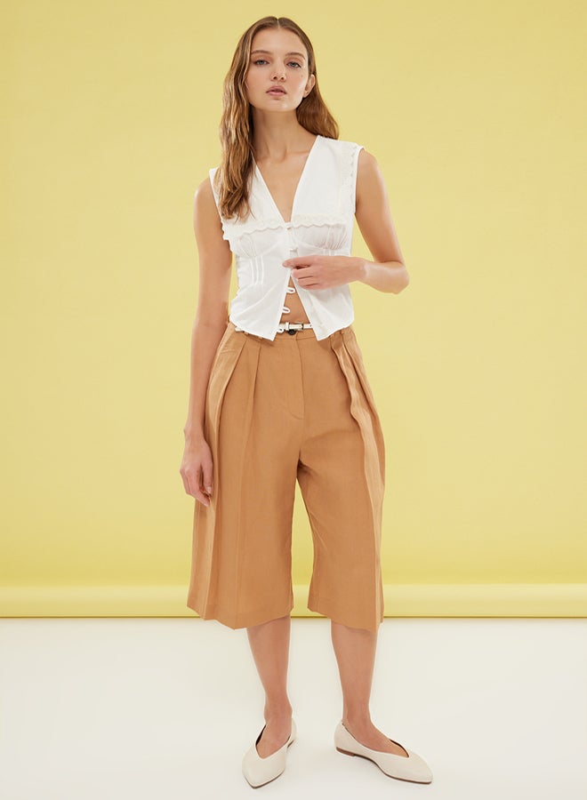 trendyol White Fitted Baby Collar Crop Woven Shirt - Image 2