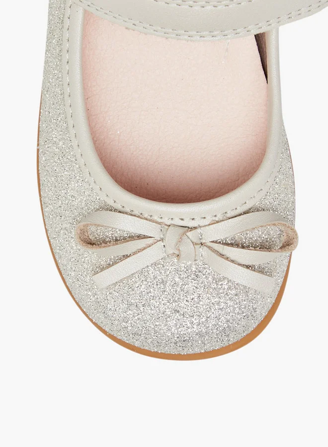 Pablosky Girls' Mary Jane School Shoes with Hook and Loop Closure