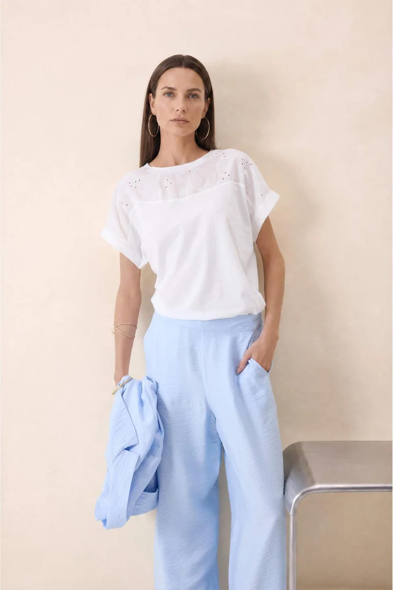 ديفاكتو Crew Neck Short Sleeve T-Shirt