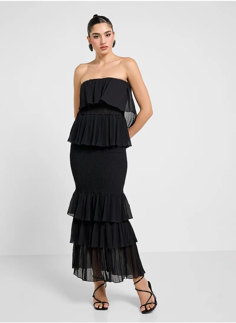 جينجر Bandeau Shirred Ruffle Detail Maxi Dress