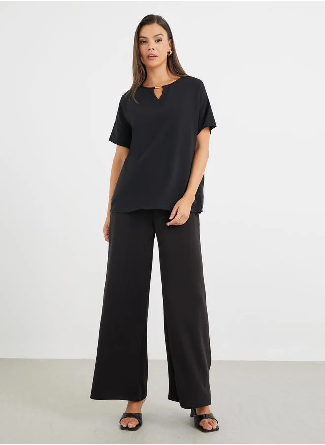 Styli Styli Keyhole Neckline Short Sleeve Blouse