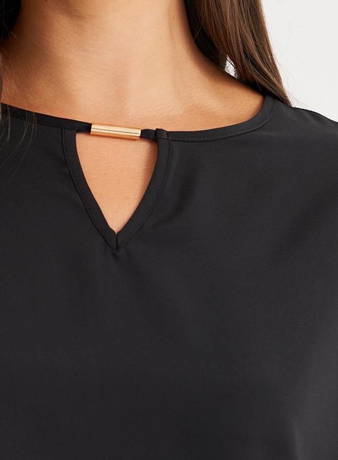 Styli Keyhole Neckline Short Sleeve Blouse - Image 4