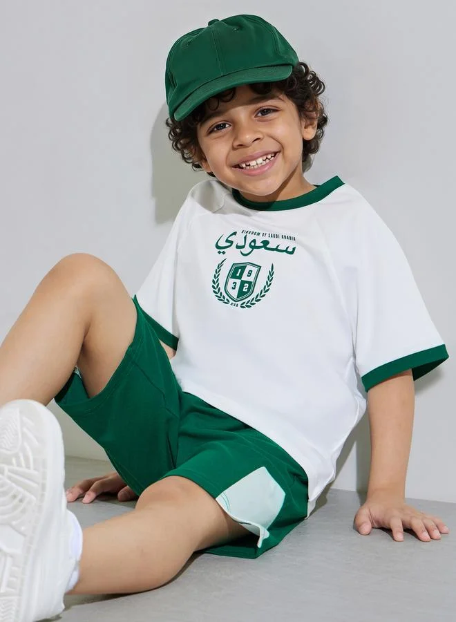 Styli Boys White KSA National Day Print T-Shirt and Dark Green Shorts Set