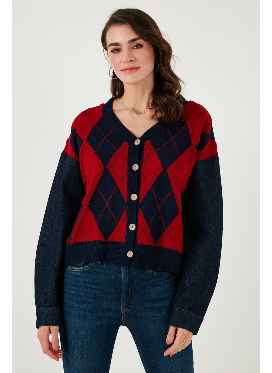 Lela Patterned Regular Fit Buttoned V Neck Crop Cardigan Women's CARDIGAN 4615553  - Image 5