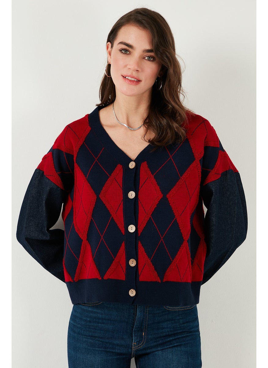 Lela Patterned Regular Fit Buttoned V Neck Crop Cardigan Women's CARDIGAN 4615553  - Image 4