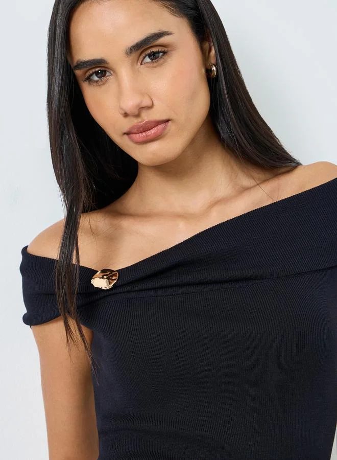 Styli Styli Black Off-Shoulder Knit Top