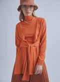 Lola Casademunt burnt orange
