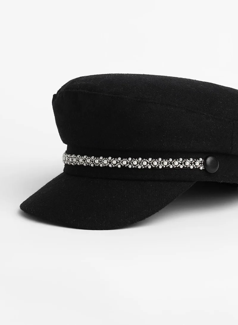 صوص هاوت Embellish-Lined Breton Cap - Midnight Black