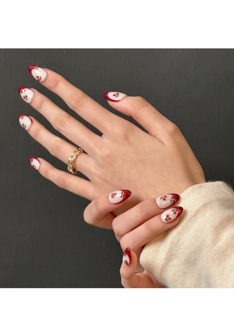 جوسكوين أظافر مضغوطة ، أظافر مزيفة 10 قطع ، أظافر مصنوعة يدويًا بالكامل مع حدود حمراء بأسلوب فرنسي مع طرف لوزي لطيف مزين بالكرز ، أظافر مزيفة مصنوعة يدويًا بشكل رائع وقابلة لإعادة الاستخدام للنساء. - Image 3