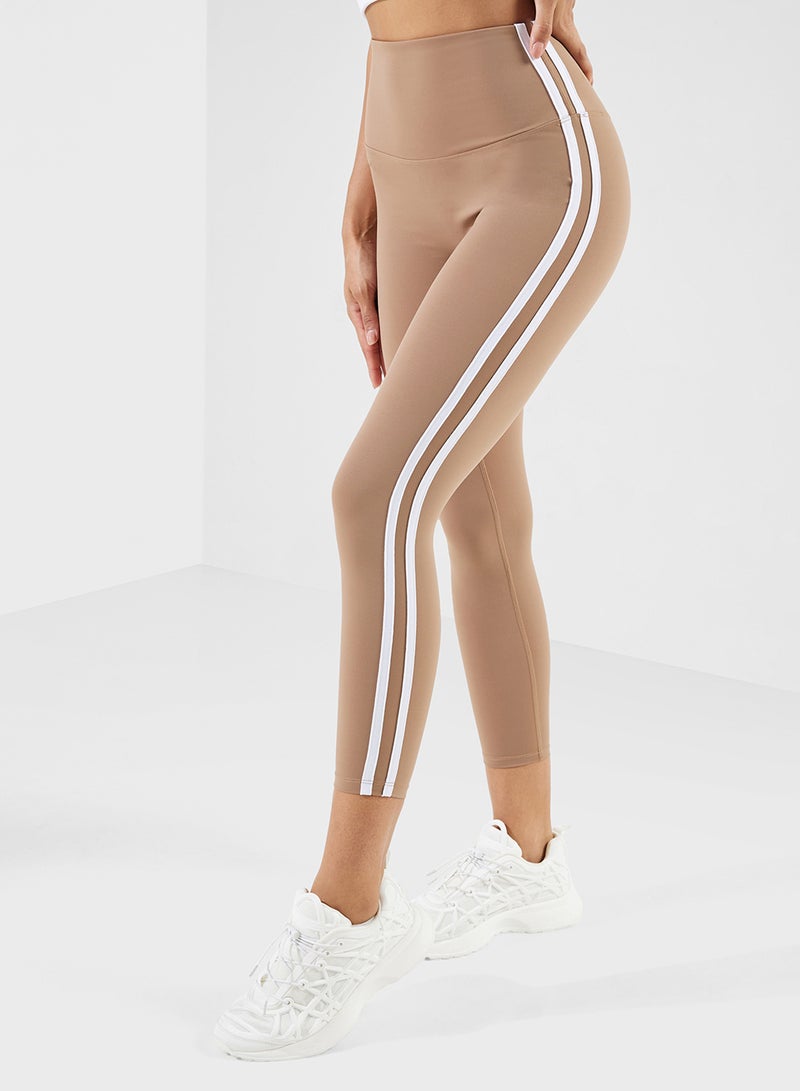 فورورد ليجنز بخصر متوسط وخطوط جانبية - Image 2