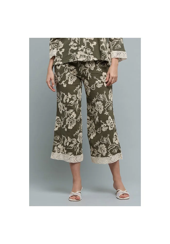R&b Printed Wide Leg Pants with Button Closure