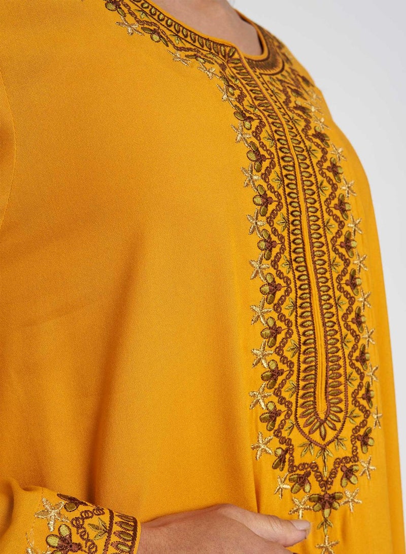 كشخة جلابية مطرزة يدوياً - Image 5