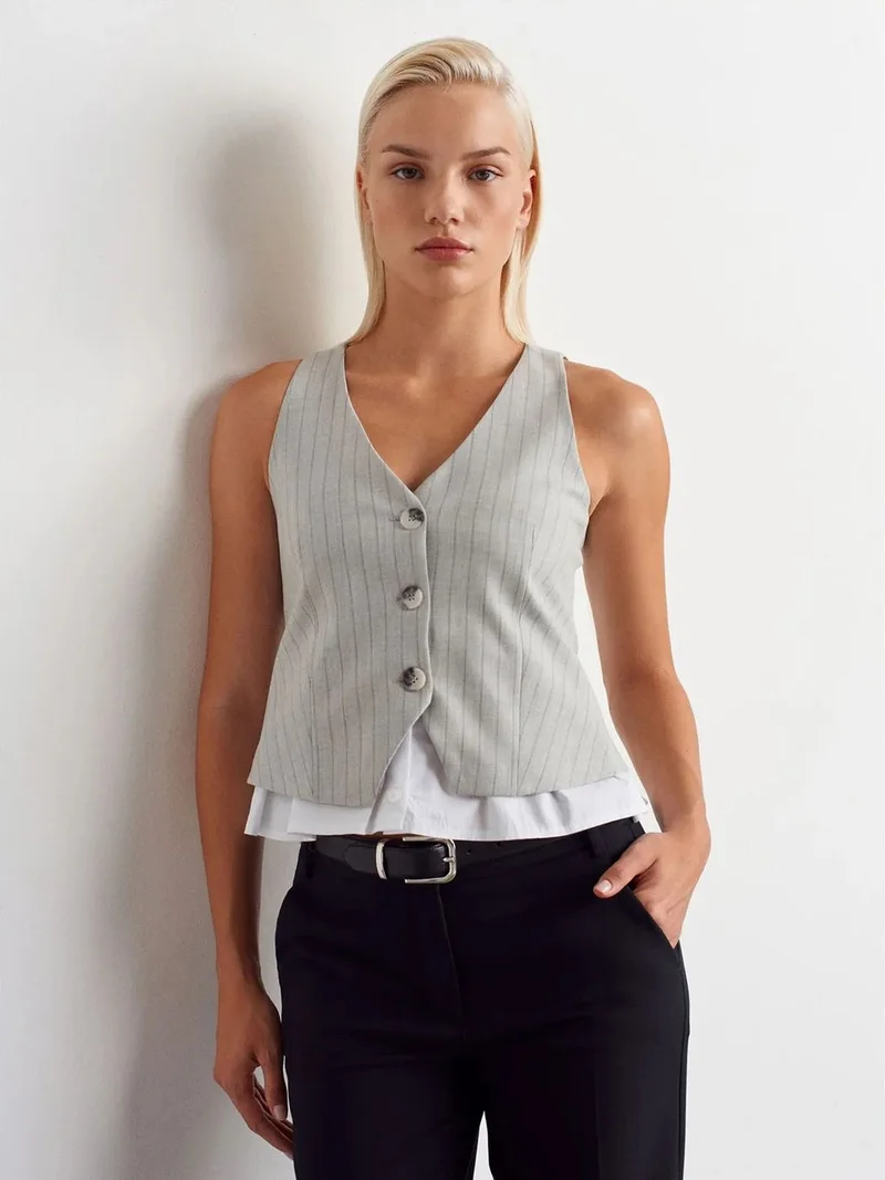 ديلفين DILVIN Striped Crop Waistcoat