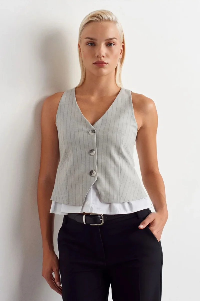 ديلفين DILVIN Striped Crop Waistcoat