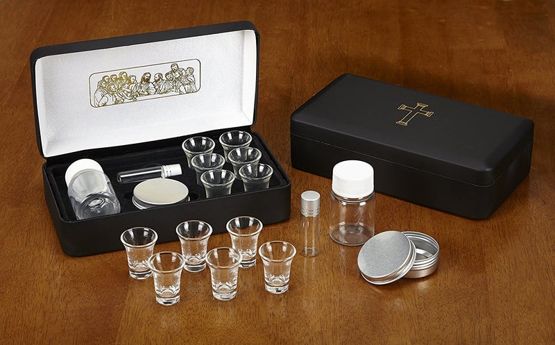 Autom Last Supper Metal Hinged Portable Communion Set - Image 4