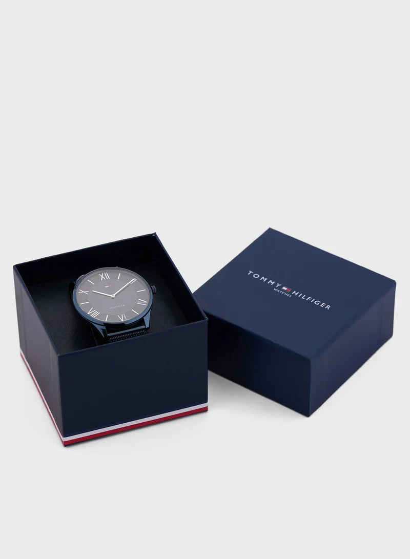 TOMMY HILFIGER Analog Watch