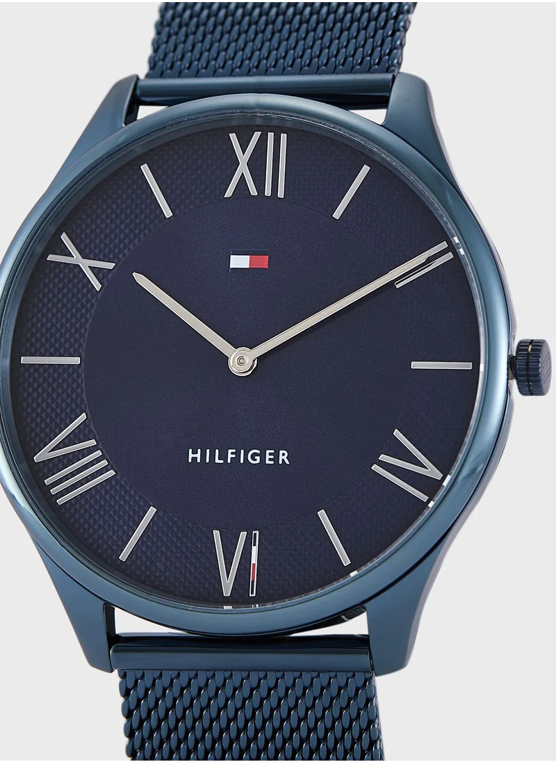 TOMMY HILFIGER Analog Watch