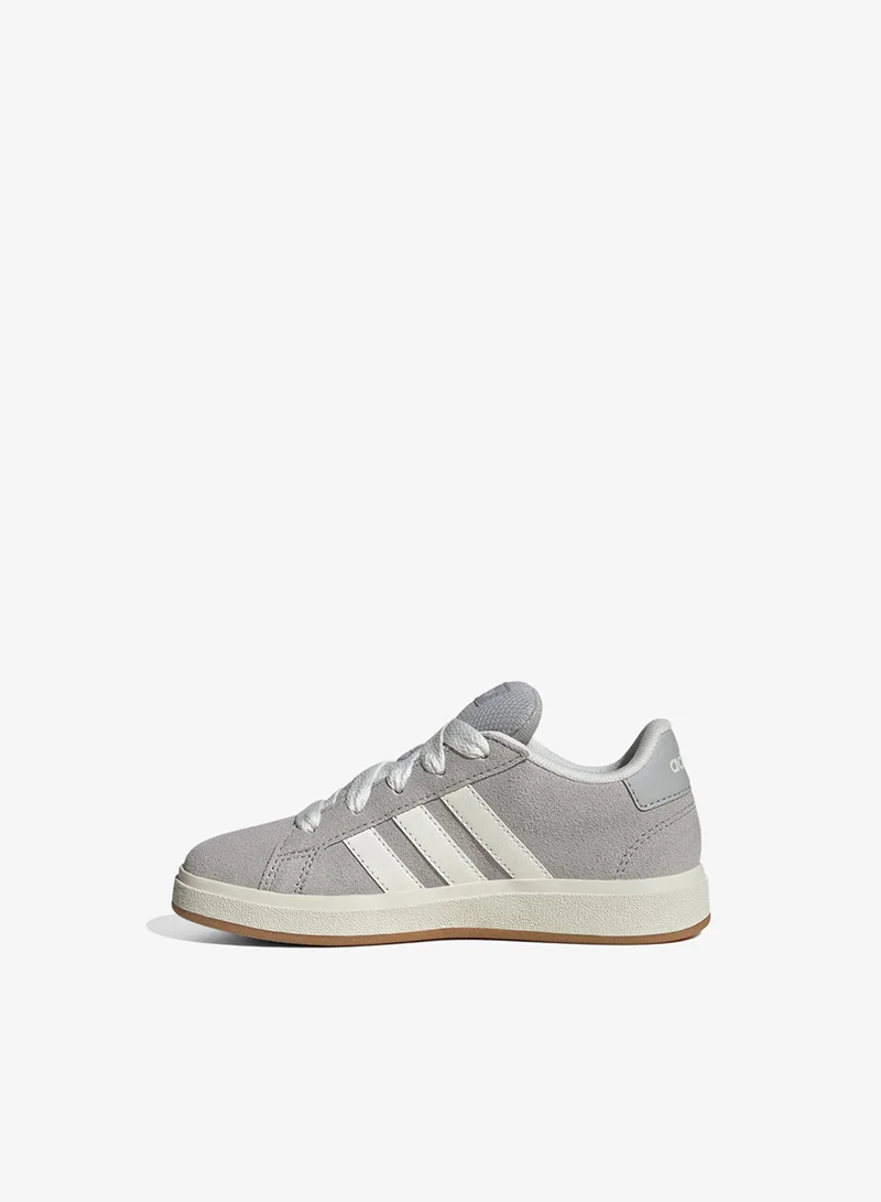 اديداس أطفال جراند كورت ٠٠ إس