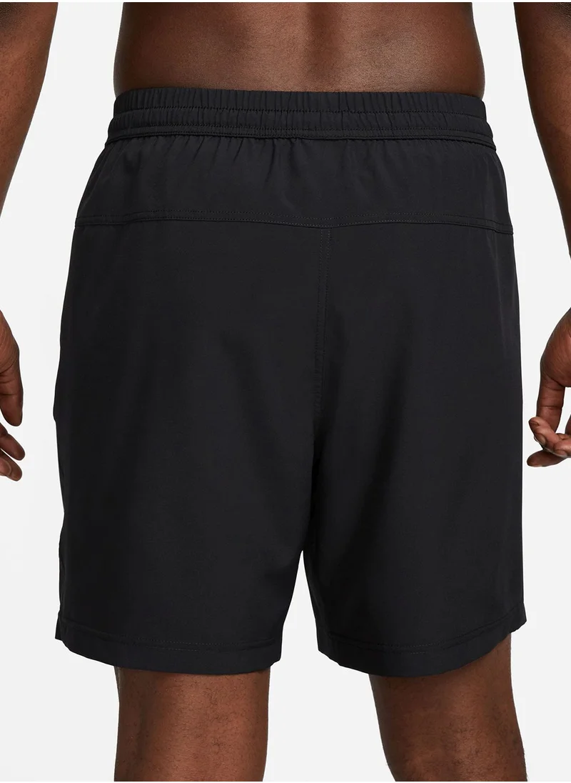 نايكي Dri-Fit 7" Form Shorts