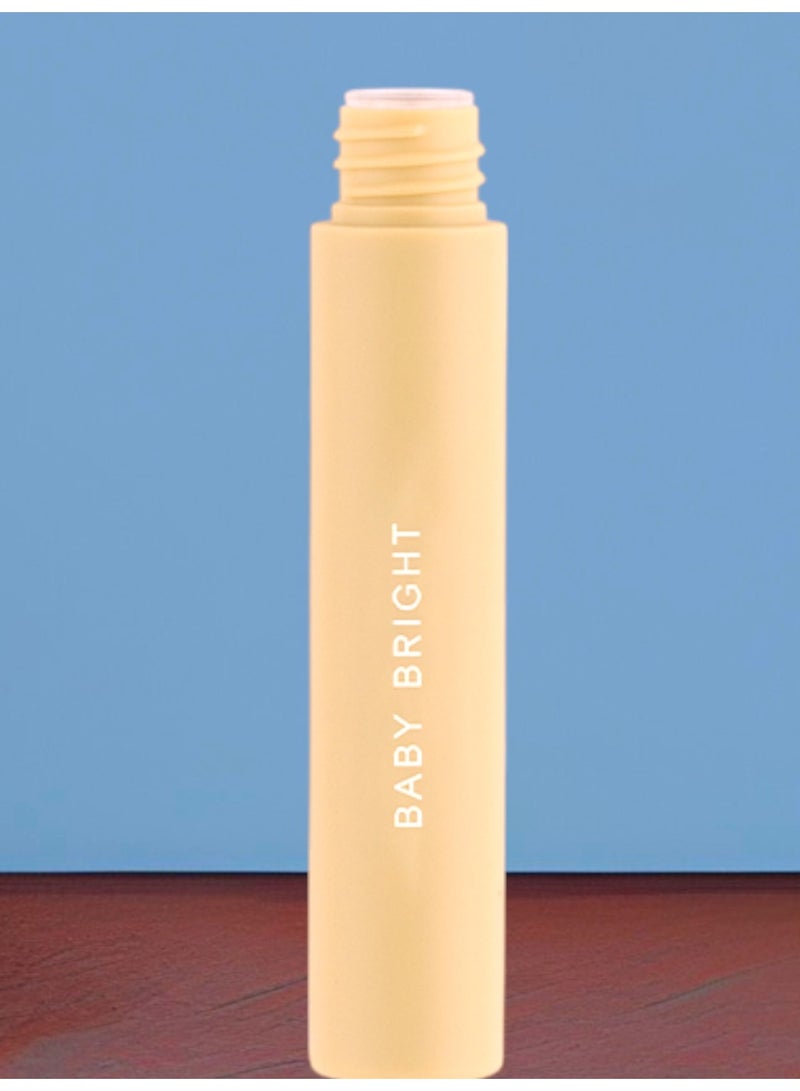 بيبي برايت سيروم هيربالاش للحواجب والرموش من بيبي برايت – 3جم تركيبة مبتكرة تحتوي على 8 مستخلصات نباتية طبيعية منها جذر الزنجبيل جذر الأتراكتيلوديس نبات الديندروبيوم جذر باناكس الجينسنغ، عشبة العقدة الصينية جذر دونغ كواي بوريا كوكوس والتي تغذي بصيلات الشعر وتساعد على الحماية من الملوثات بفضل خصائصها المضادة للأكسدة كما يعمل فلتر خميرة الأرز على ترطيب الشعر ومنع تكسره، بينما يعزز من لمعانه وكثافته الطبيعية. النتيجة رموش وحواجب أقوى أكثف وأكثر صحة ولمعانًا مع الاستخدام المنتظم - Image 3