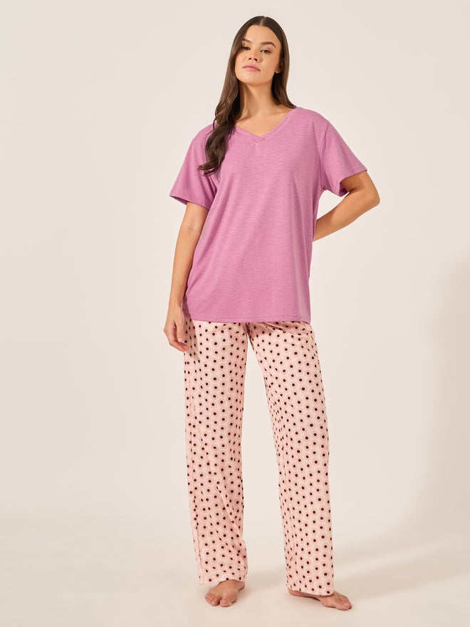 Styli Styli Unwind Floral Printed Pajama Set with V-Neck T-Shirt  - Image 1