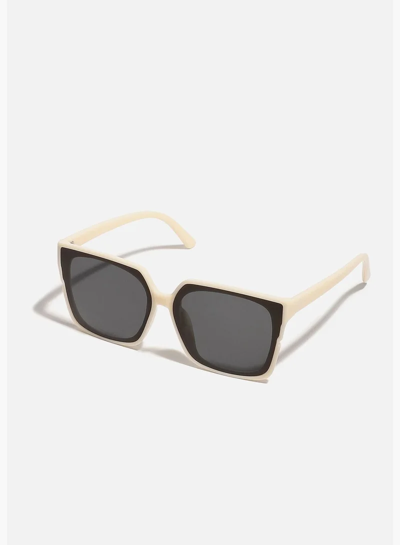 Haute Sauce Full Rim Oversized Sunglass