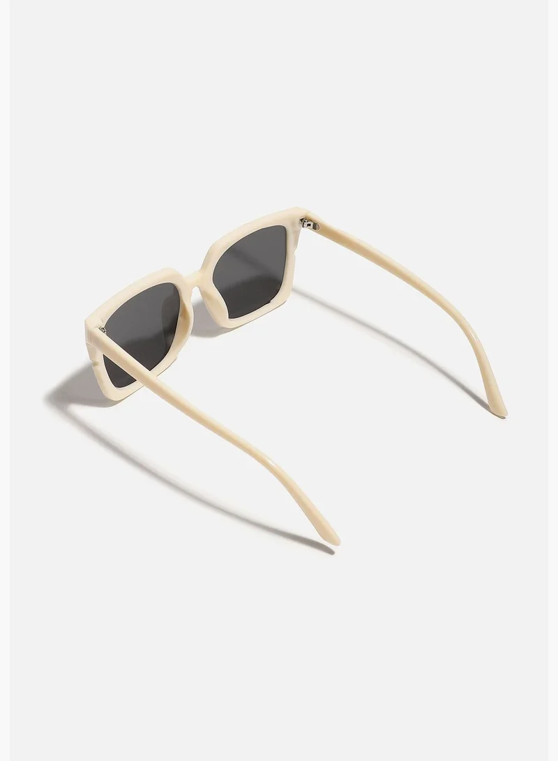 Haute Sauce Full Rim Oversized Sunglass