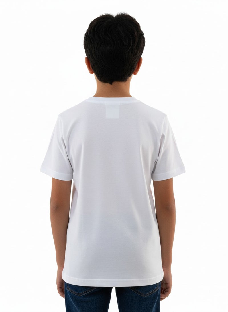 جوانا تي شيرت أولاد برقبة دائرية وأكمام قصيرة مع عبارات "اكتشف سحرك الخاص واتبع أحلامك" - أبيض - 16 سنة - Image 3