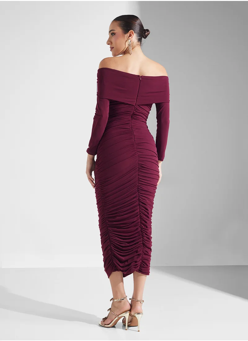 ايلا ليمتد اديشن Off Shoulder Ruched Dress