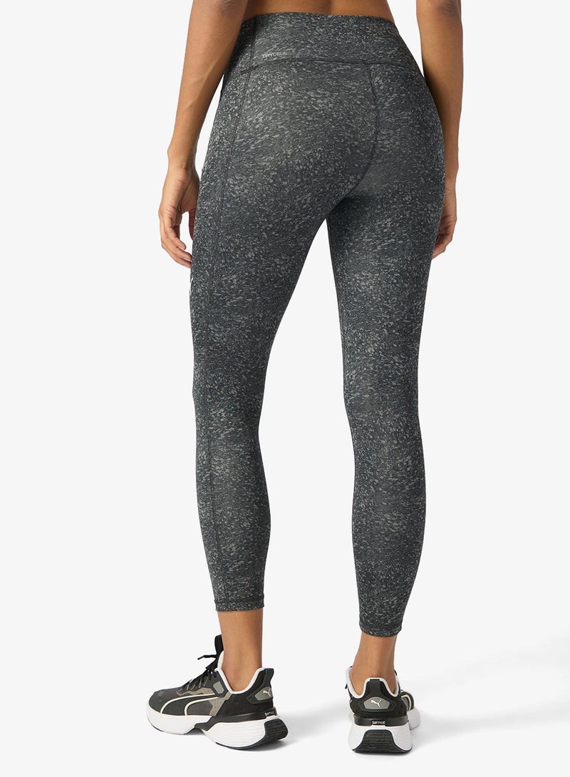 PUMA سروال ضيق أساسي W TAD - AOP HW 7/8 - Image 2