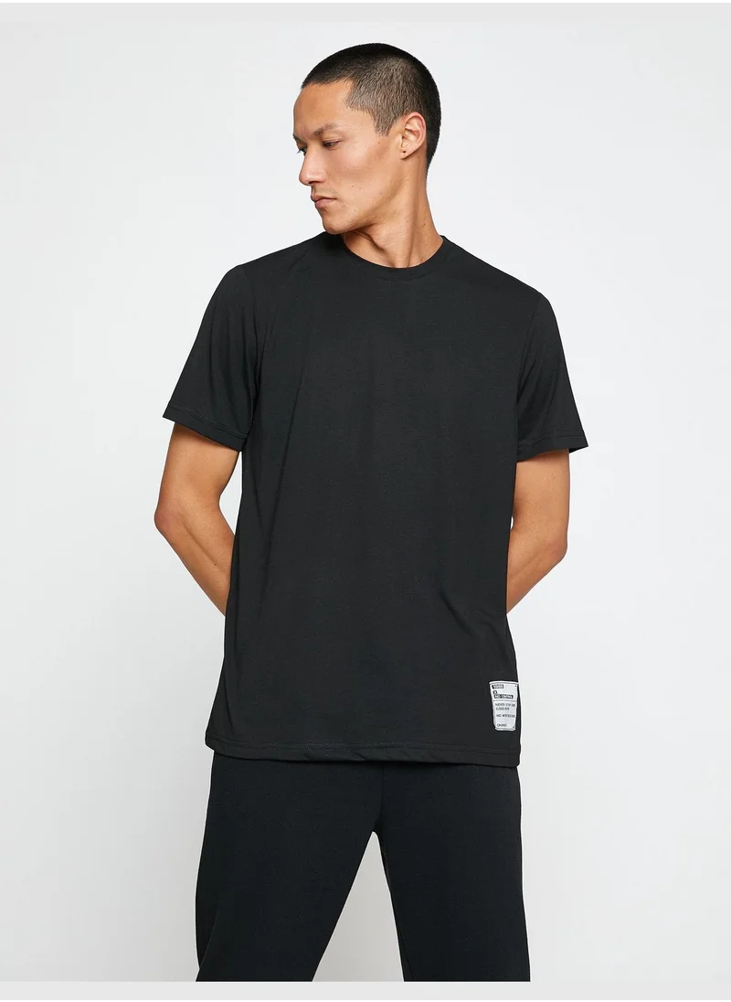 KOTON Basic T-Shirt Crew Neck Sticker Printed