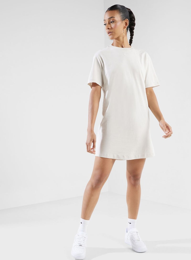 Nike T-Shirt Mini Dress  - Image 4