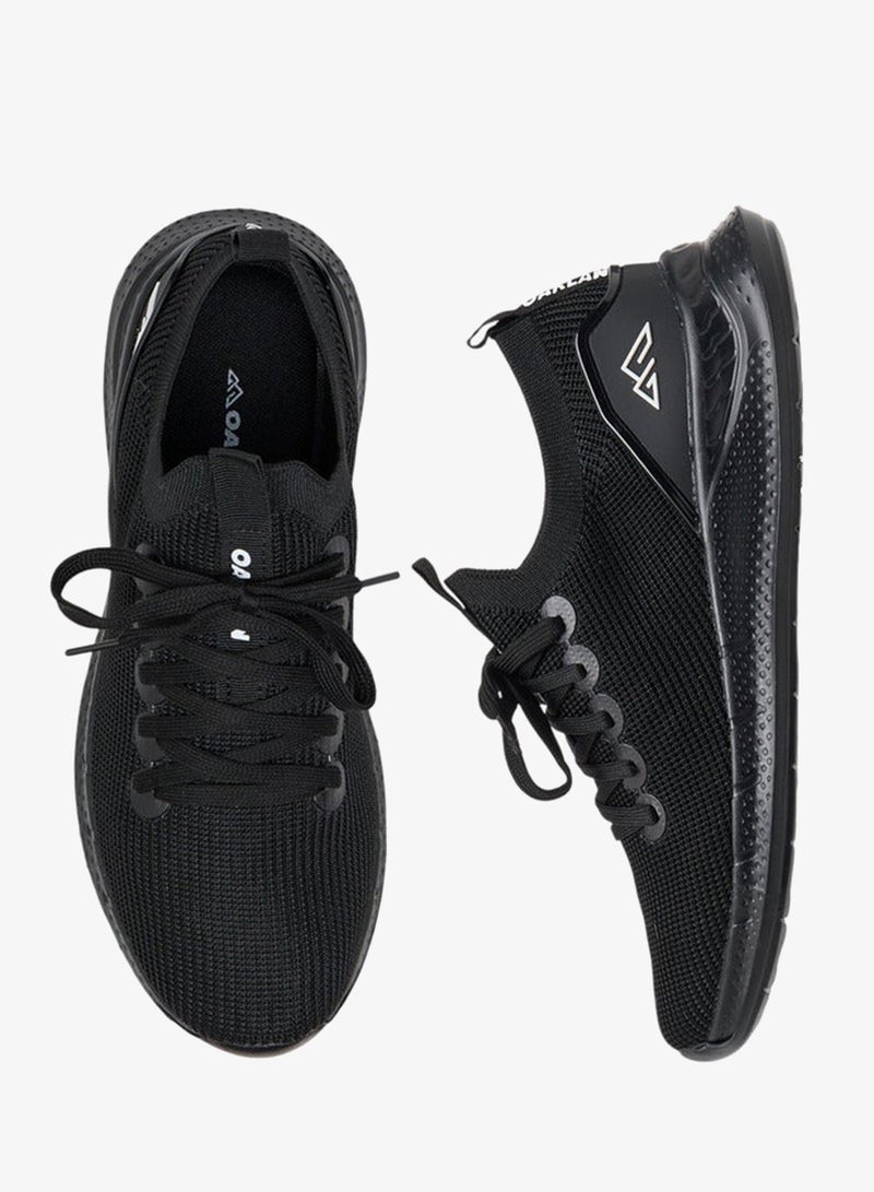 Oaklan by Shoexpress Textured Sports Shoes with Lace-Up Closure - Image 3