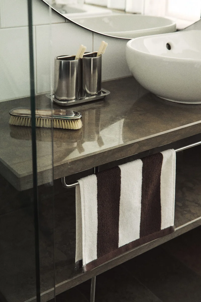 H&M Striped cotton terry guest towel