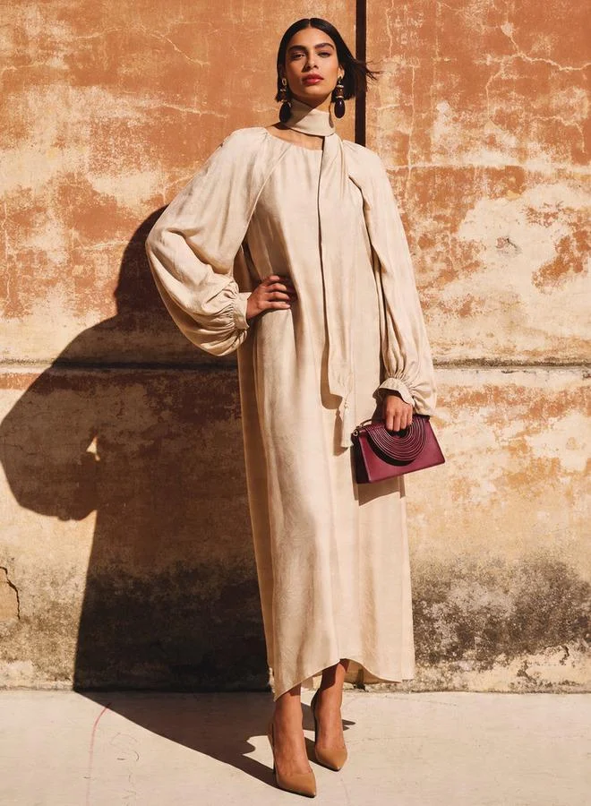 Iconic Iconic A-line Maxi Dress with Volume Sleeves