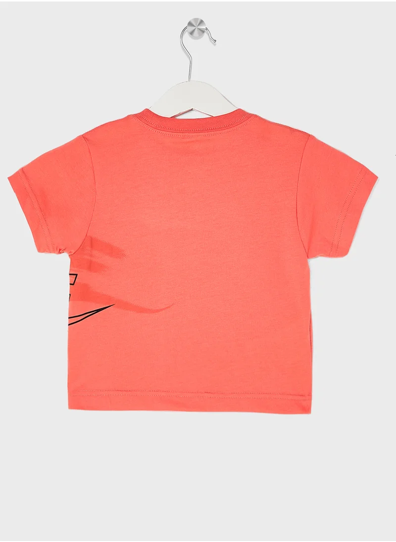 Nike Infant On The Move T-Shirt