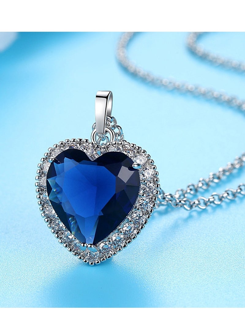 Y&D A blue gemstone necklace called the Heart of the Sea - Image 4