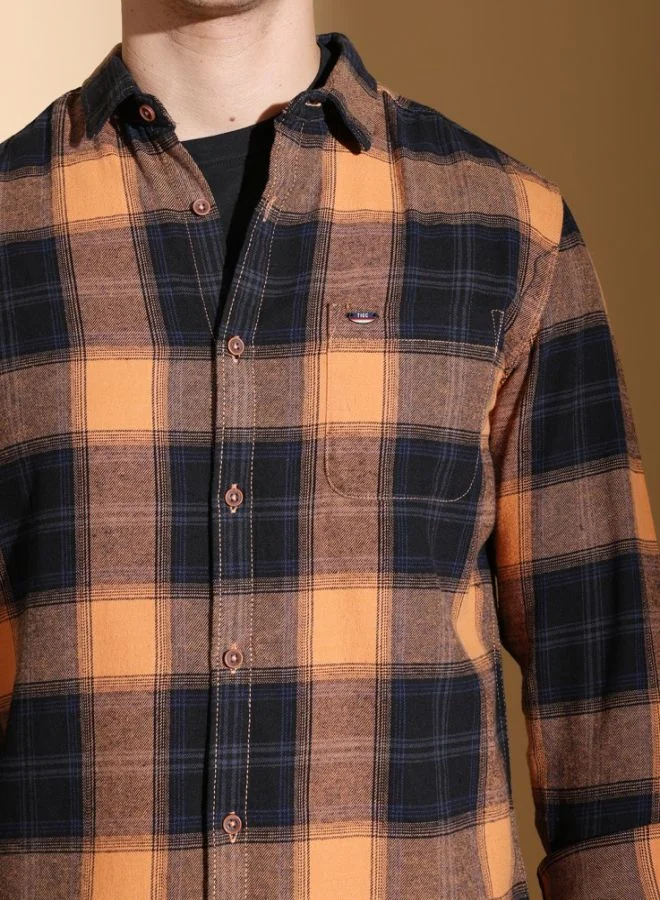 شركة المرآب الهندية Men Slim Fit Checkered Full Sleeves Cutaway Collar Casual Shirt